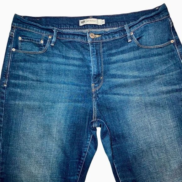 Levi’s 515 Bootcut Jeans in Blue Wash Women’s 16 - Picture 3 of 8